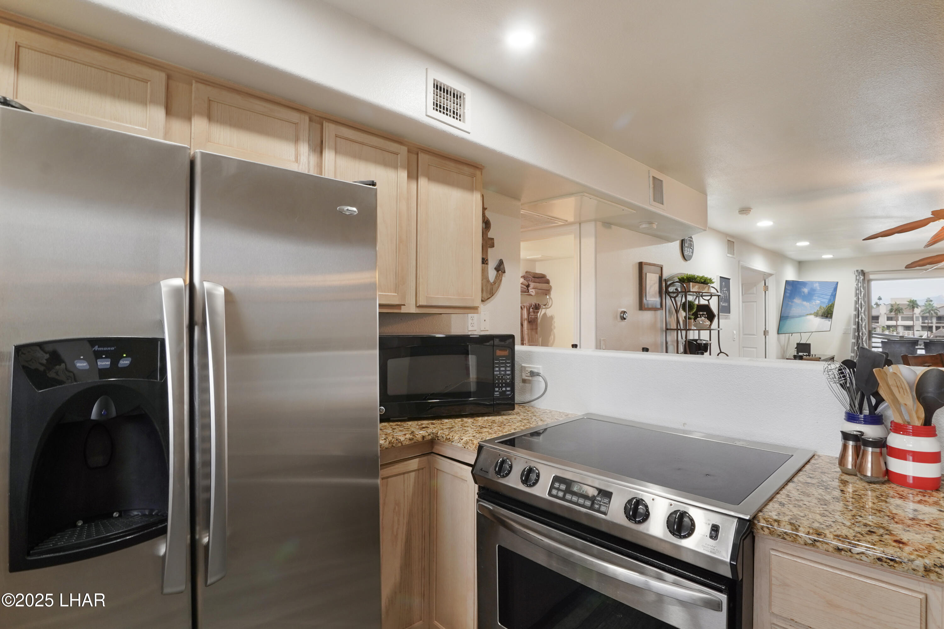 Lake Havasu City, Arizona, 86403, United States, 2 Bedrooms Bedrooms, ,1 BathroomBathrooms,Residential,For Sale,1999081