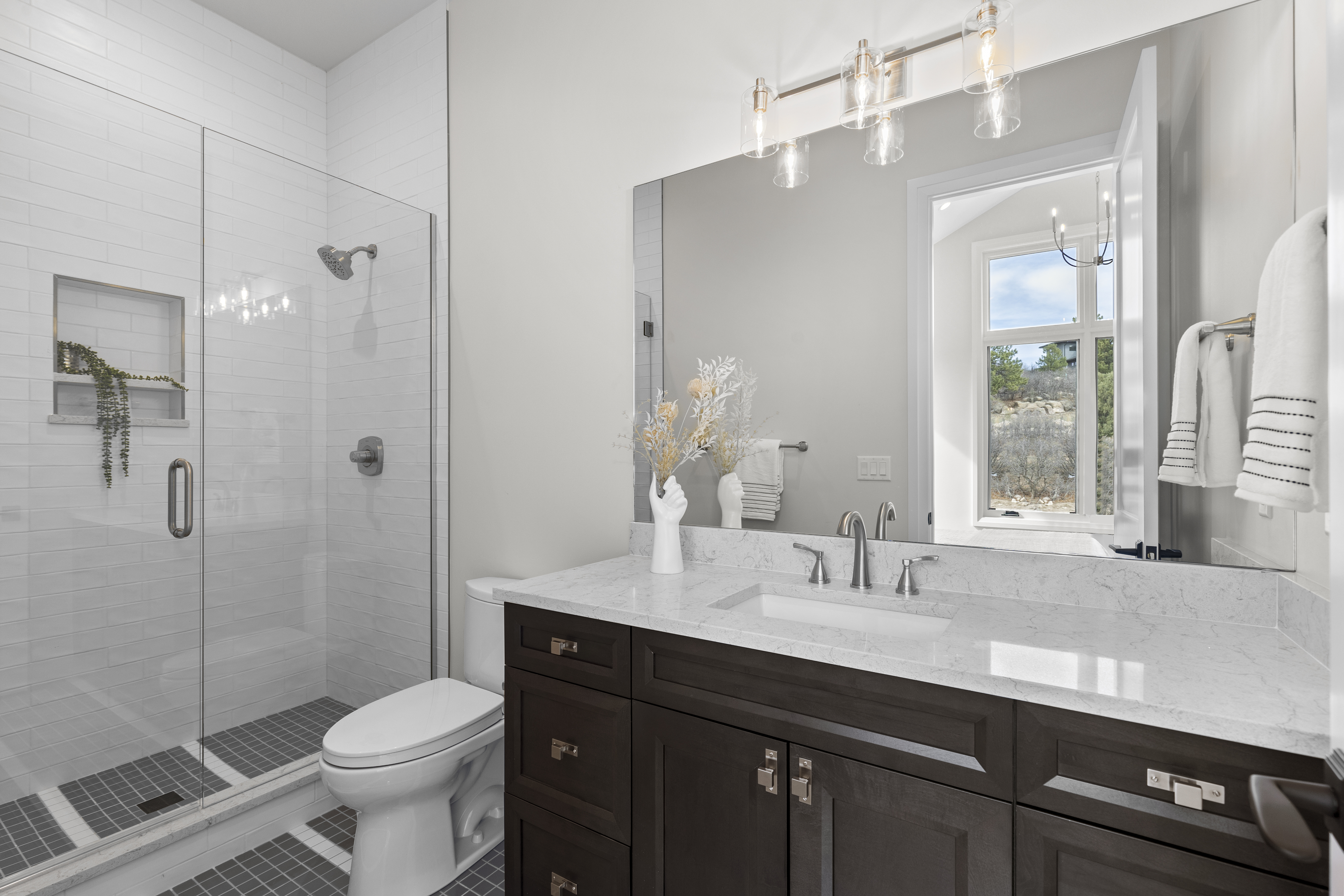  Model Home Sale - 物件實景