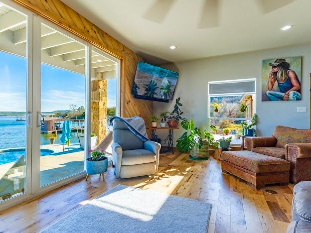 Possum Kingdom Lake, Texas, 76450, United States, 3 Bedrooms Bedrooms, ,4 BathroomsBathrooms,Residential,For Sale,2008180