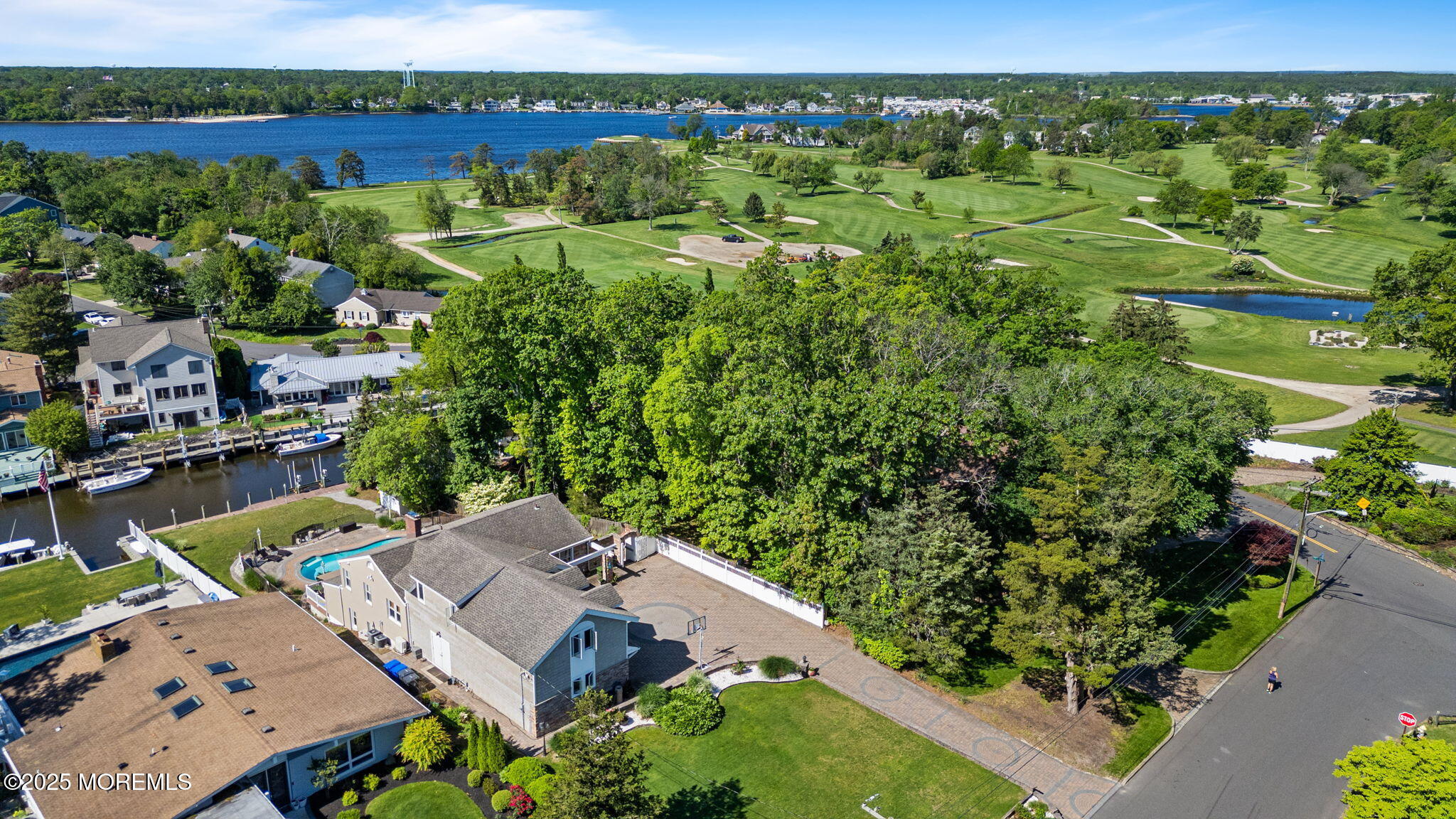 Toms River, New Jersey, 08753, United States, 3 Bedrooms Bedrooms, ,3 BathroomsBathrooms,Residential,For Sale,1831902