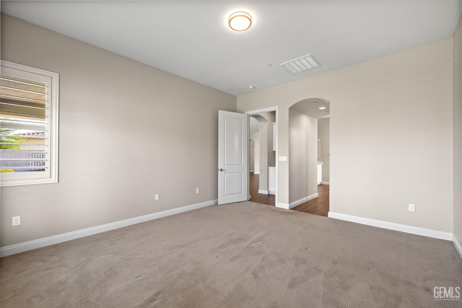 Bakersfield, California, 93311, United States, 4 Bedrooms Bedrooms, ,3 BathroomsBathrooms,Residential,For Sale,1926375