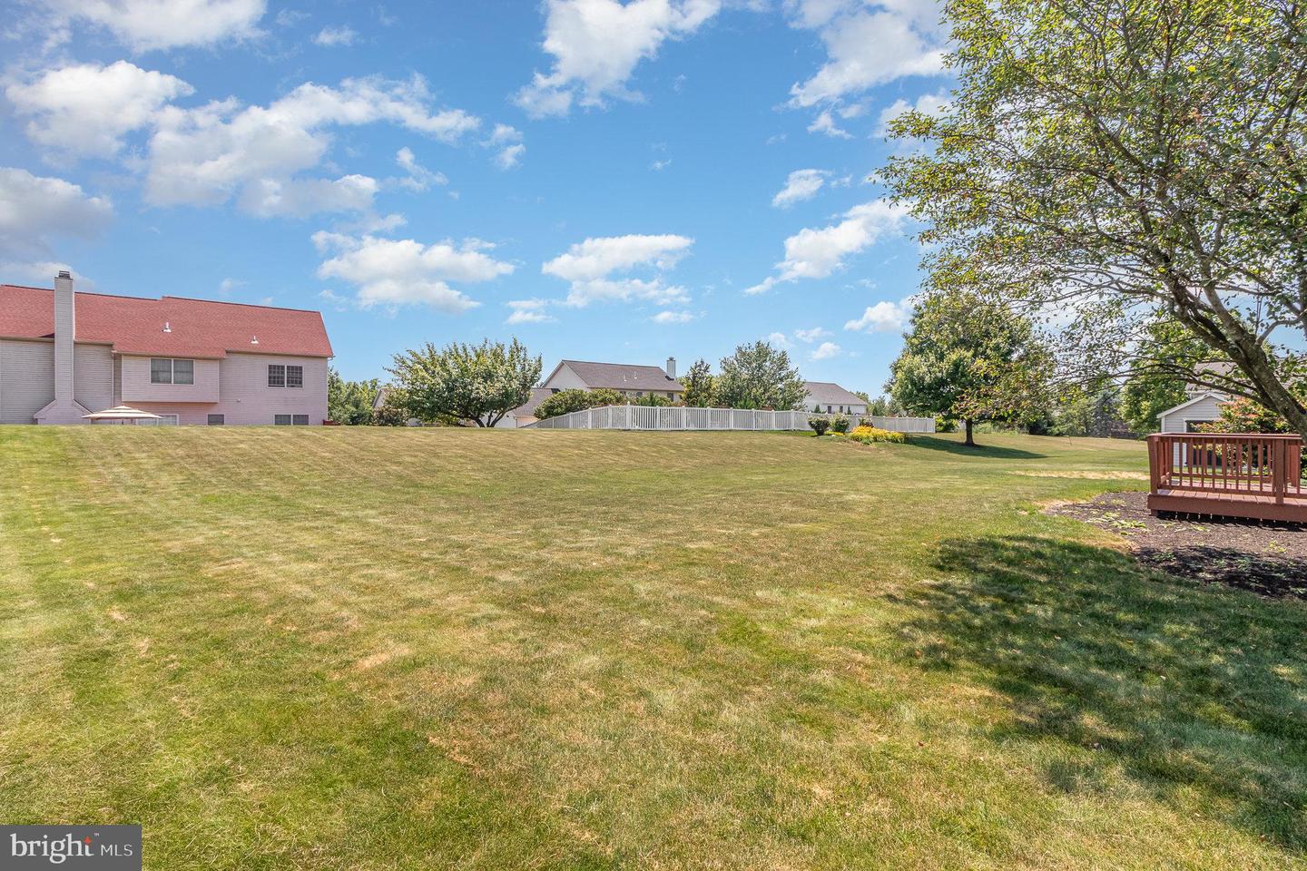 HUMMELSTOWN, Pennsylvania, 17036, United States, 4 Bedrooms Bedrooms, ,3 BathroomsBathrooms,Residential,For Sale,1974344