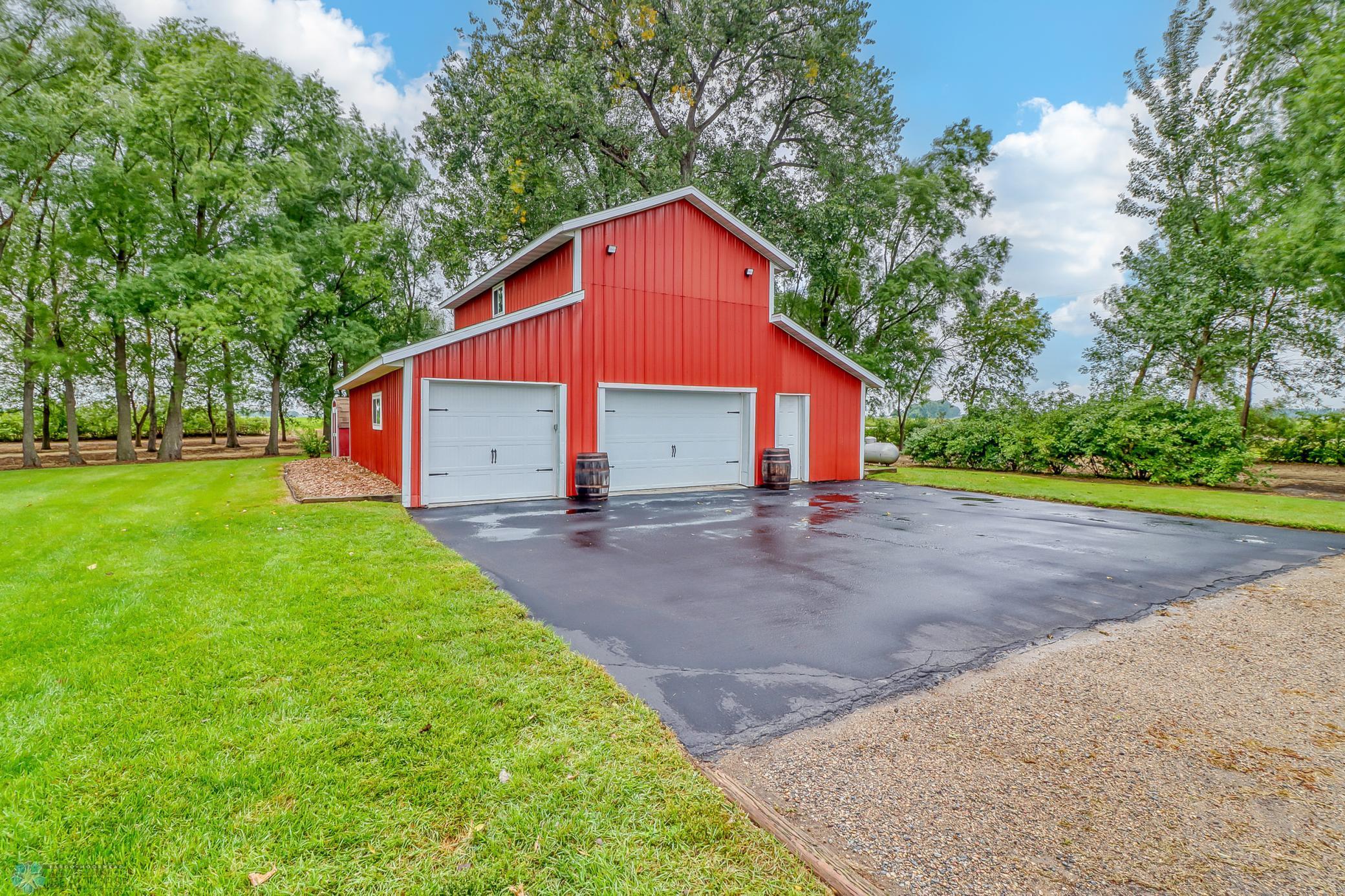 Glyndon, Minnesota, 56547, United States, 5 Bedrooms Bedrooms, ,2 BathroomsBathrooms,Residential,For Sale,1976959