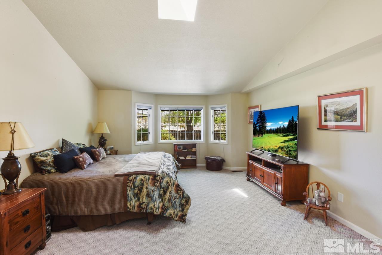 Carson City, Nevada, 89703, United States, 5 Bedrooms Bedrooms, ,3 BathroomsBathrooms,Residential,For Sale,1805537