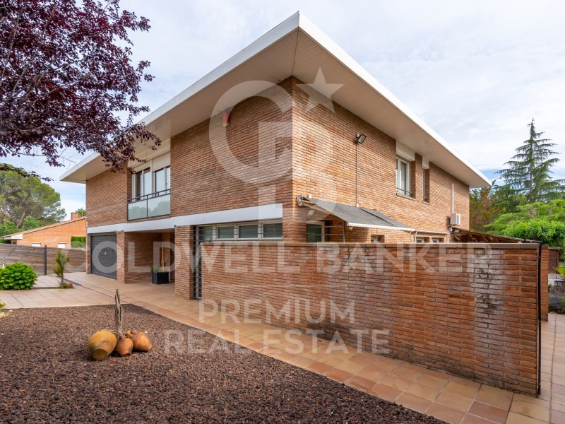 Sant Quirze del Vallès, Catalonia, ES, 7 Bedrooms Bedrooms, ,3 BathroomsBathrooms,Residential,For Sale,1483113