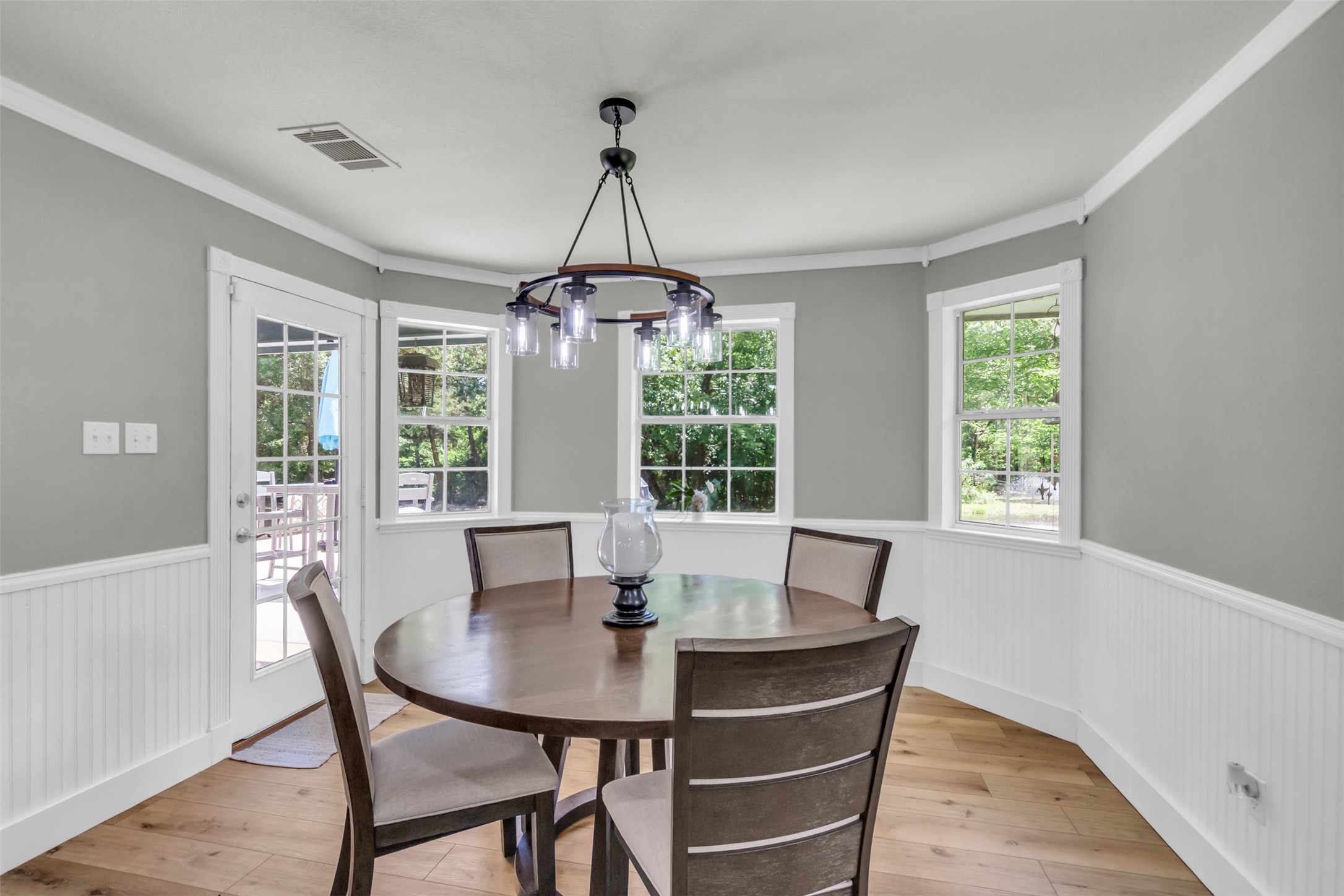 Edgewood, Texas, 75117, United States, 3 Bedrooms Bedrooms, ,2 BathroomsBathrooms,Residential,For Sale,1967085