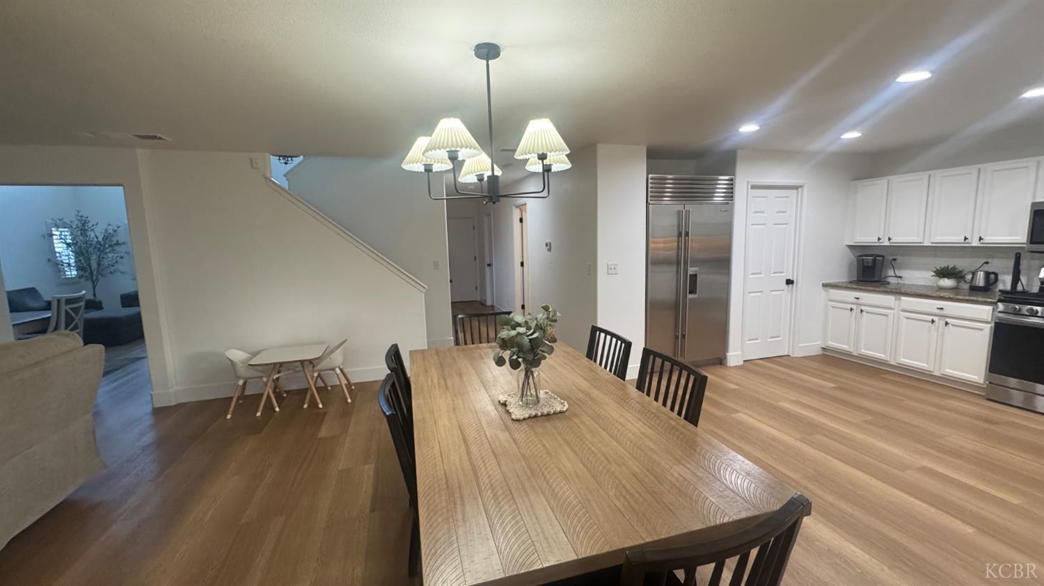 Hanford, California, 93230, United States, 6 Bedrooms Bedrooms, ,3 BathroomsBathrooms,Residential,For Sale,2029630