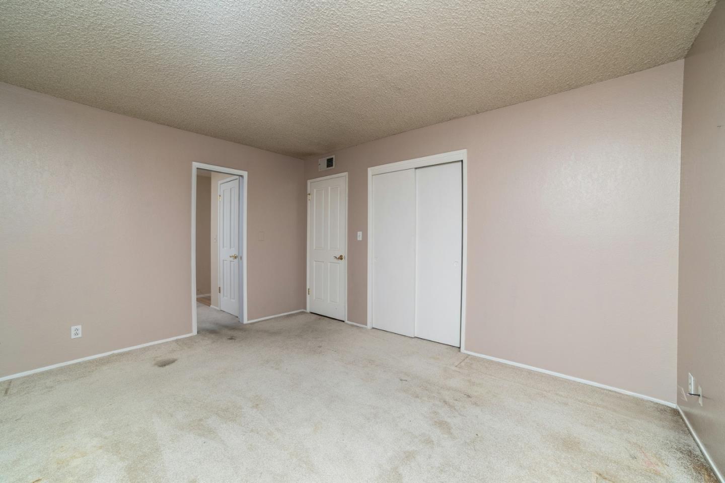 Clovis, California, 93611, United States, 4 Bedrooms Bedrooms, ,2 BathroomsBathrooms,Residential,For Sale,1907507