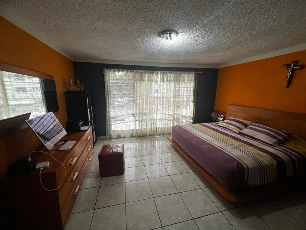 Chilpancingo, Tlalnepantla de Baz, Estado de México, 54150, Mexico, 3 Bedrooms Bedrooms, ,2 BathroomsBathrooms,Residential,For Sale,Chilpancingo,1617660