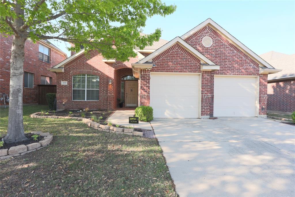 Euless, Texas, 76039, United States, 4 Bedrooms Bedrooms, ,3 BathroomsBathrooms,Residential,For Sale,2033775