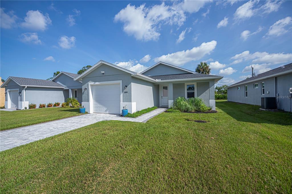 Venice, Florida, 34285, United States, 3 Bedrooms Bedrooms, ,2 BathroomsBathrooms,Residential,For Sale,1934164