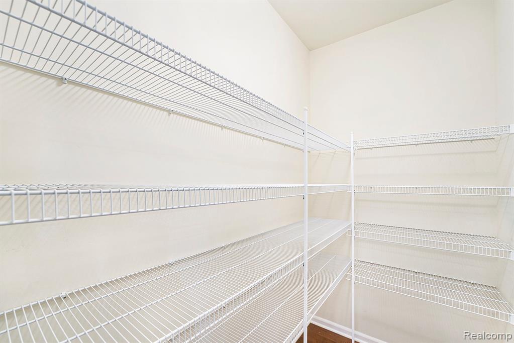 Canton Twp, Michigan, 48188, United States, 4 Bedrooms Bedrooms, ,Residential,For Sale,1988749