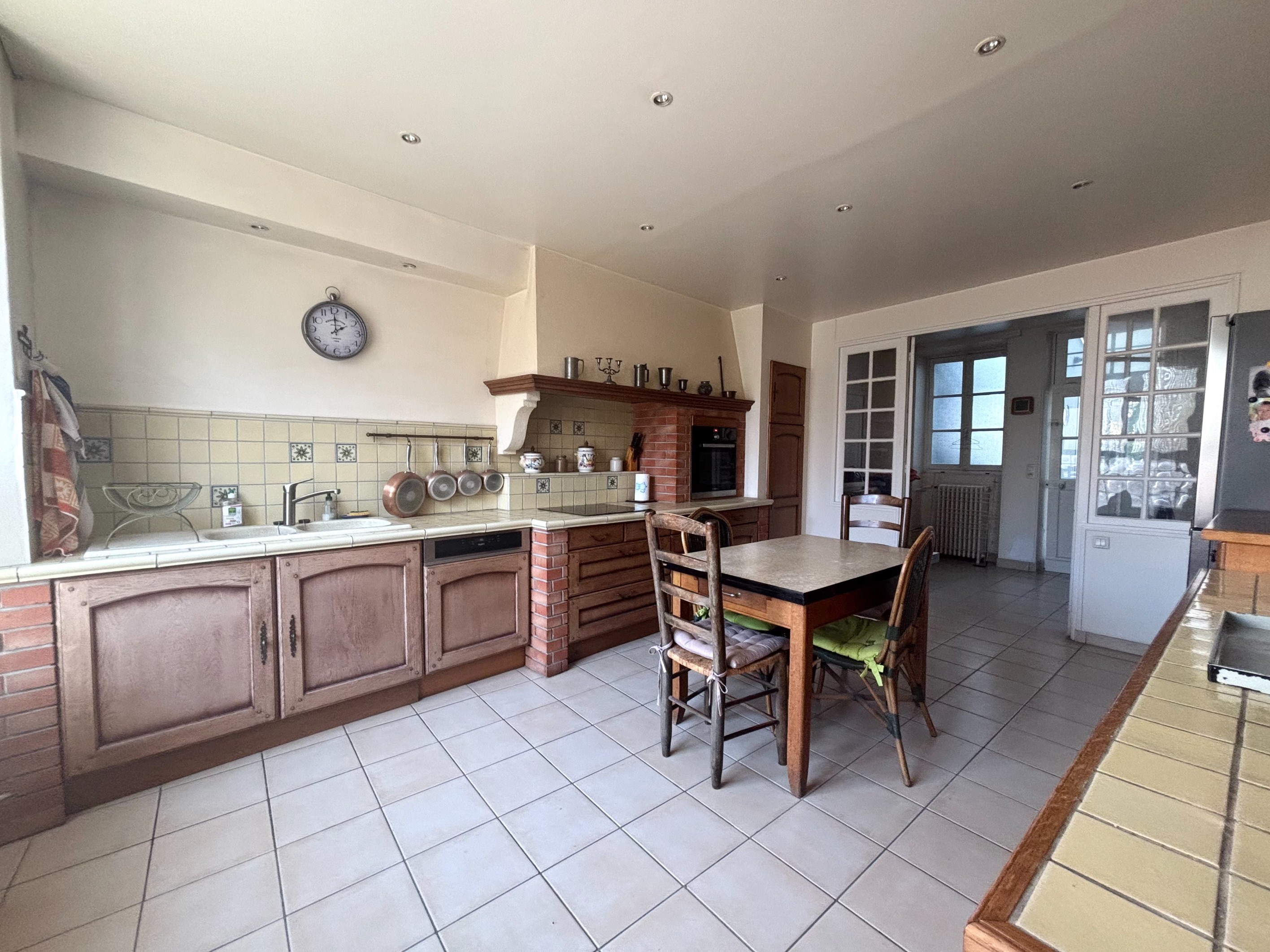  Olivet – Elegant Early 20th Century Villa – 230 sqm – 1,800 sqm Landscaped Park - 物件實景