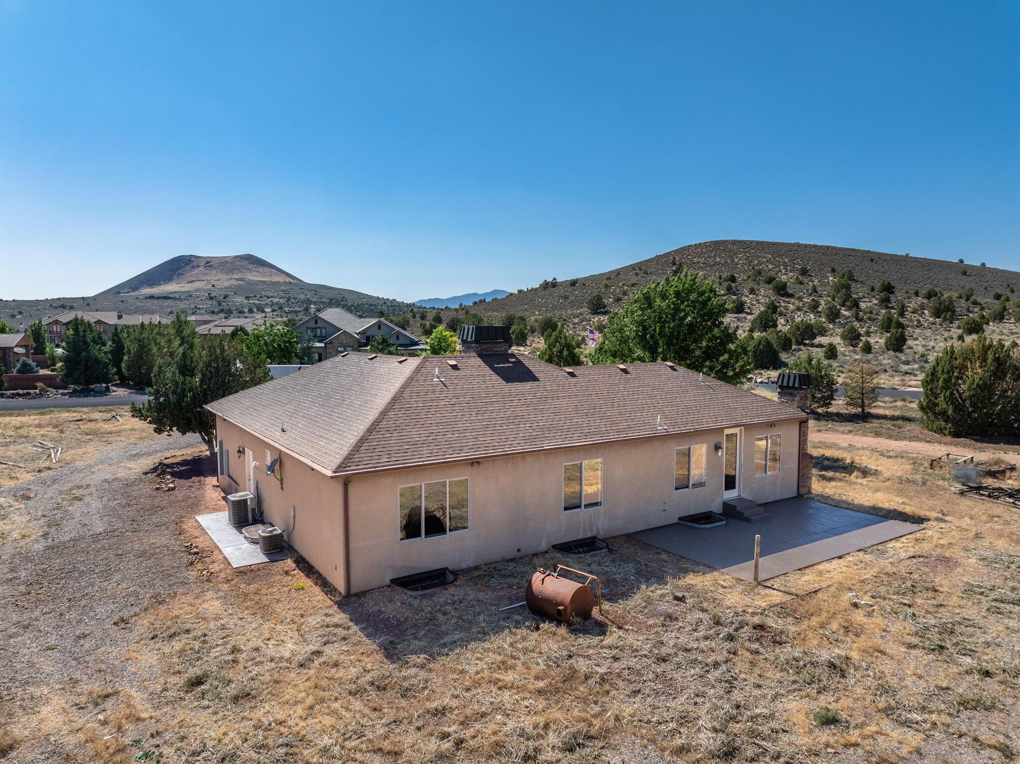 Dammeron Valley, Utah, 84783, United States, 5 Bedrooms Bedrooms, ,3 BathroomsBathrooms,Residential,For Sale,1920558