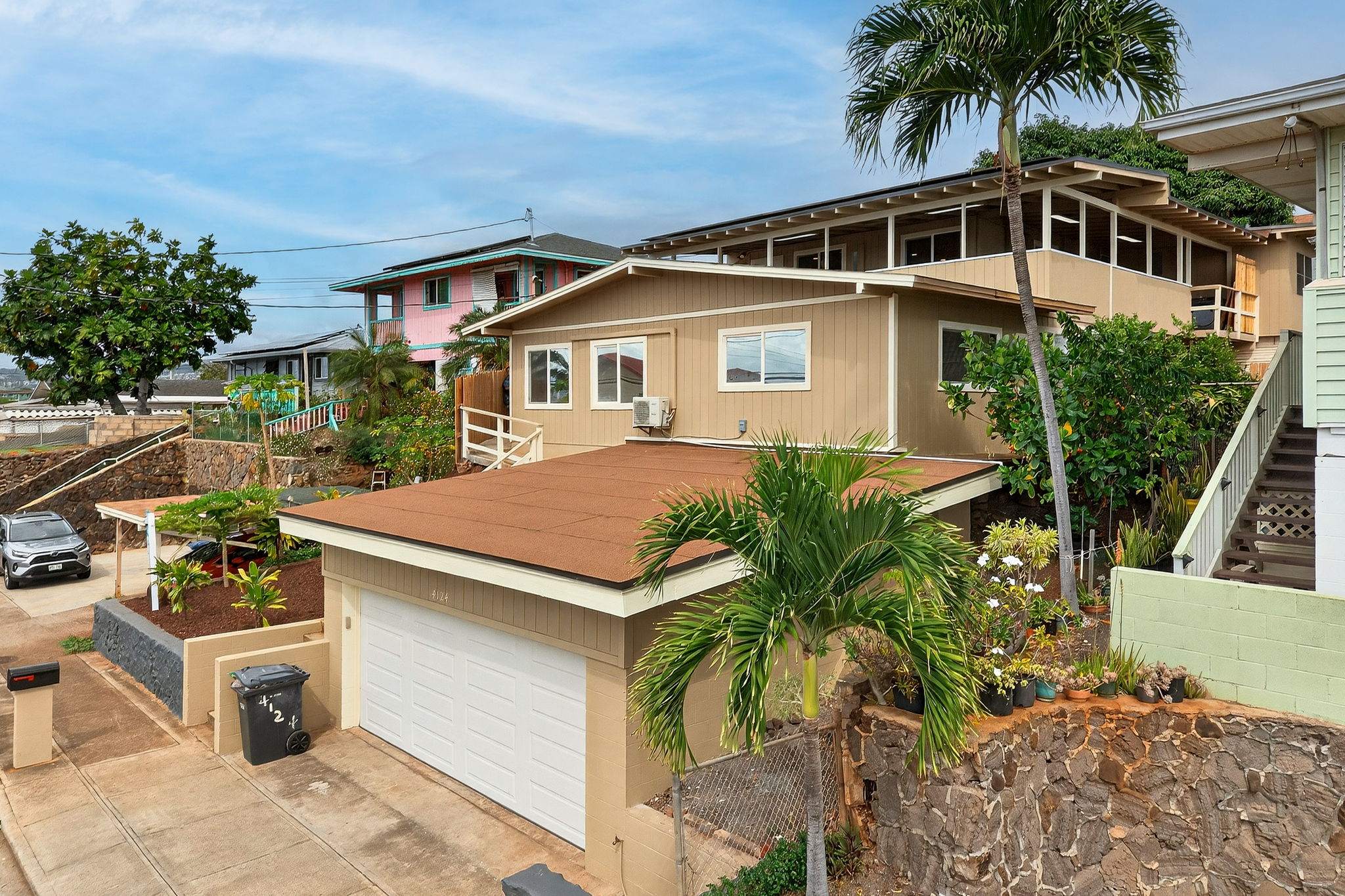 Honolulu, Hawaii, 96818, United States, 4 Bedrooms Bedrooms, ,4 BathroomsBathrooms,Residential,For Sale,2007893