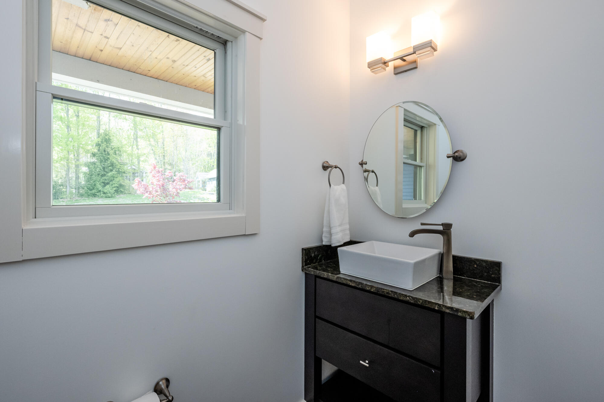 Berrien Springs, Michigan, 49103, United States, 4 Bedrooms Bedrooms, ,4 BathroomsBathrooms,Residential,For Sale,2005199