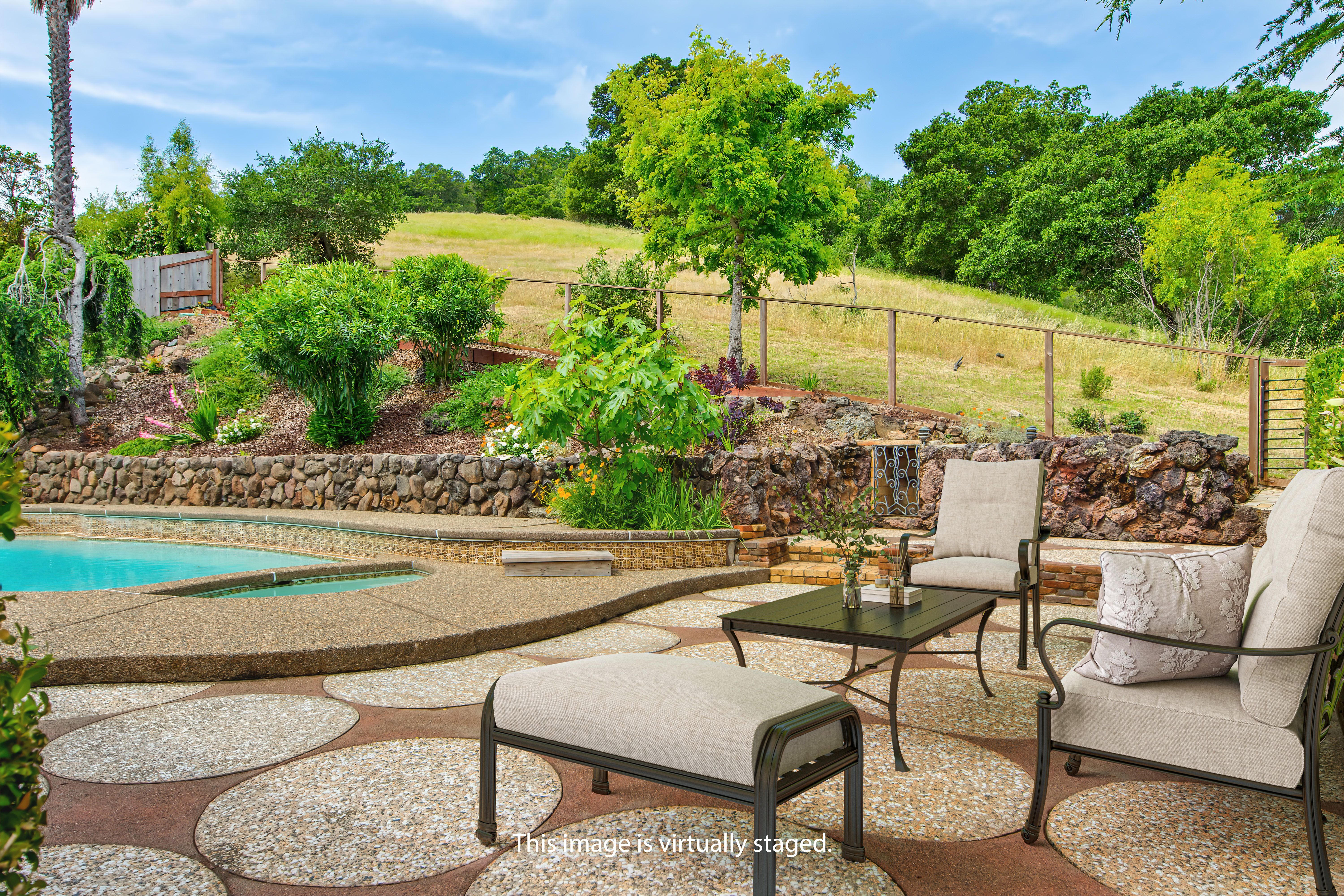  Centrally Located San Rafael Home - 物件實景