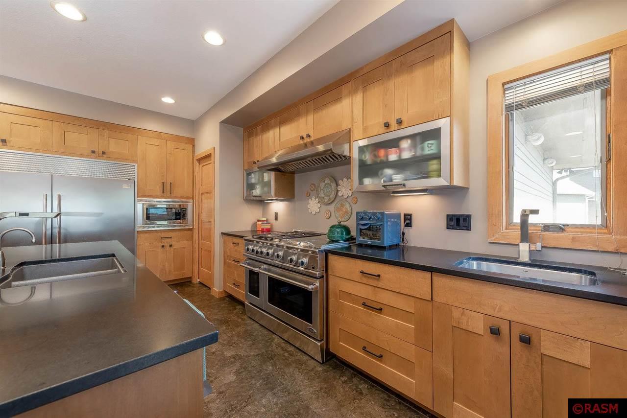 Mankato, Minnesota, 56001, United States, 5 Bedrooms Bedrooms, ,3 BathroomsBathrooms,Residential,For Sale,1976470