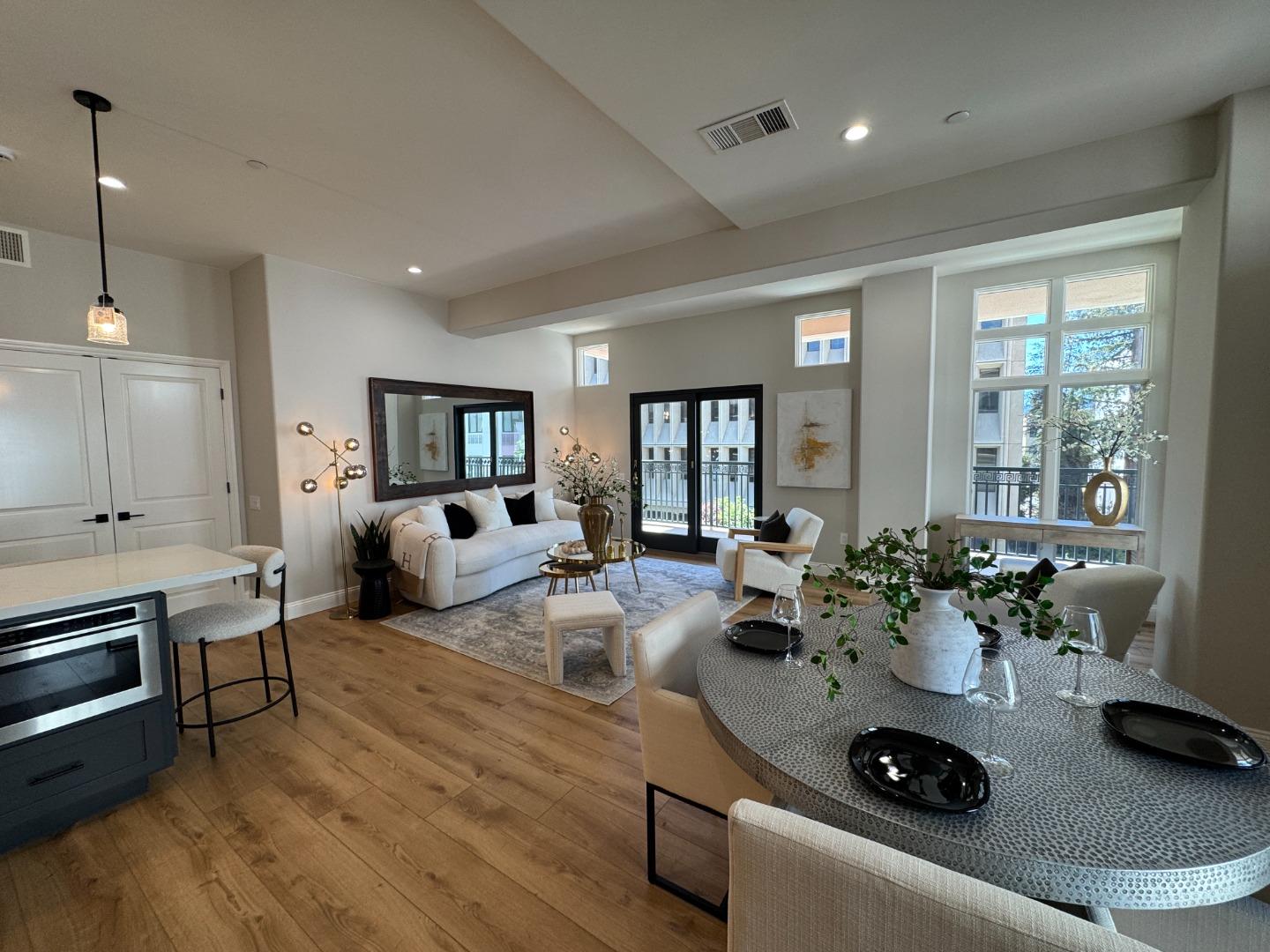 Palo Alto, California, 94306, United States, 2 Bedrooms Bedrooms, ,2 BathroomsBathrooms,Residential,For Sale,1804042