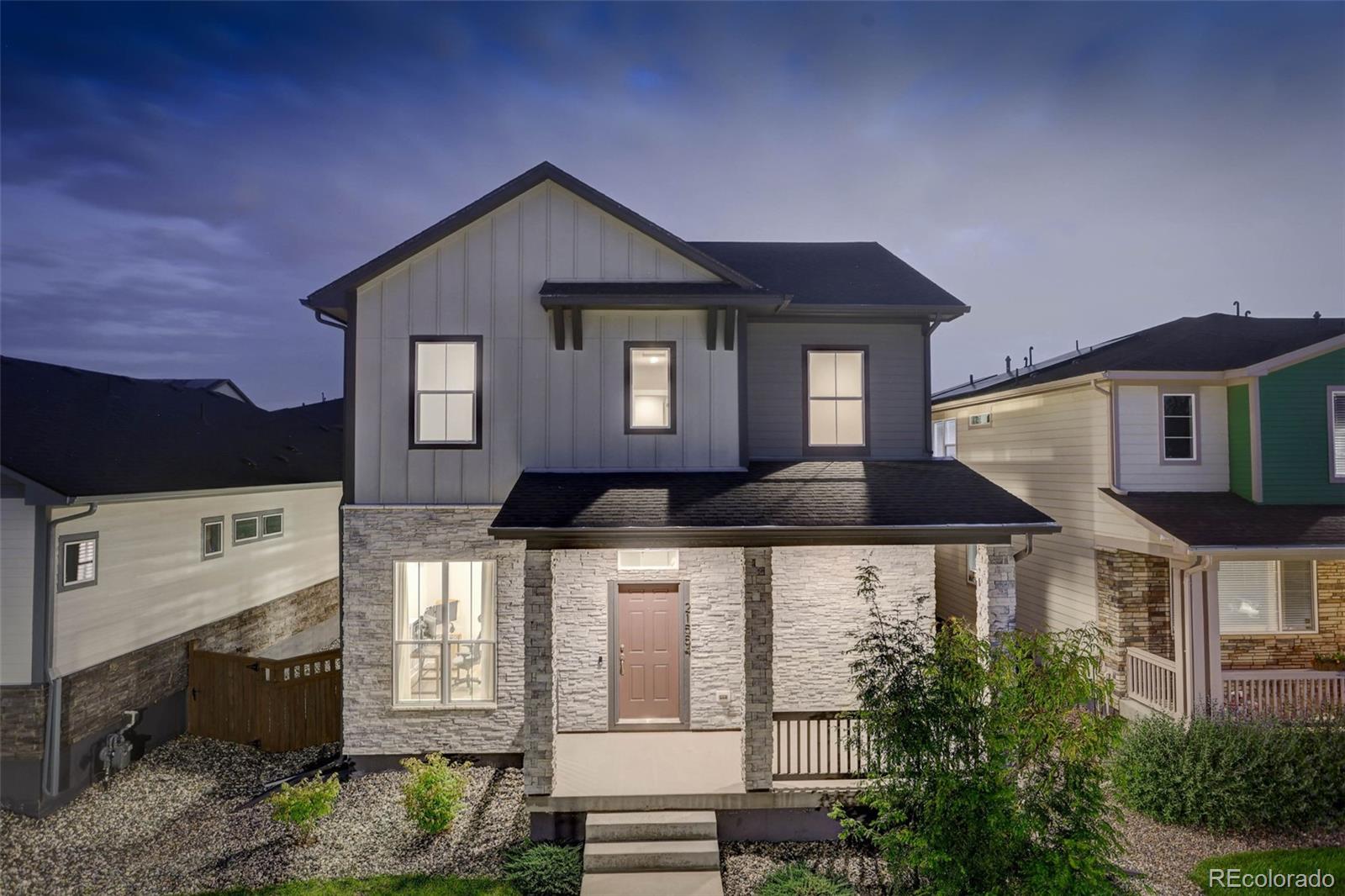 Aurora, Colorado, 80019, United States, 4 Bedrooms Bedrooms, ,3 BathroomsBathrooms,Residential,For Sale,1901325