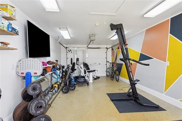 Metairie, Louisiana, 70001, United States, 4 Bedrooms Bedrooms, ,2 BathroomsBathrooms,Residential,For Sale,1835335