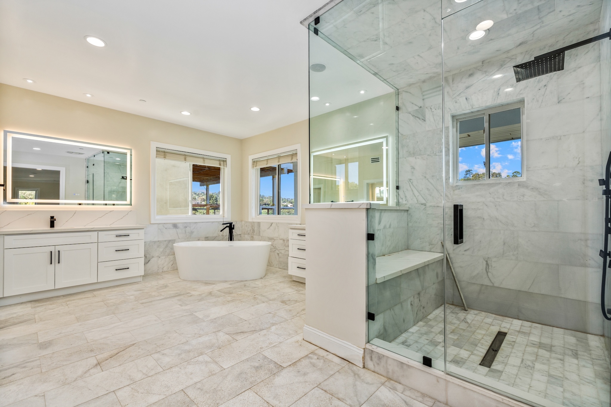  8041 Bulwer Dr - 物件實景