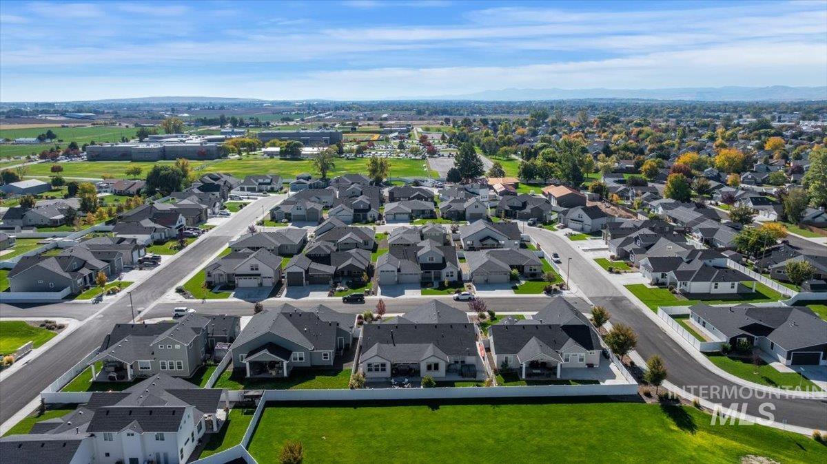 Nampa, Idaho, 83687, United States, 4 Bedrooms Bedrooms, ,Residential,For Sale,1970724