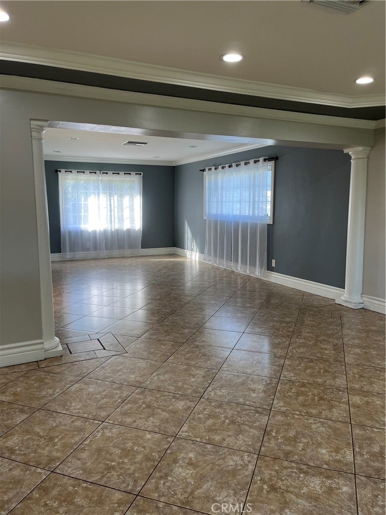 Redlands, California, 92374, United States, 3 Bedrooms Bedrooms, ,2 BathroomsBathrooms,Residential,For Sale,2048090