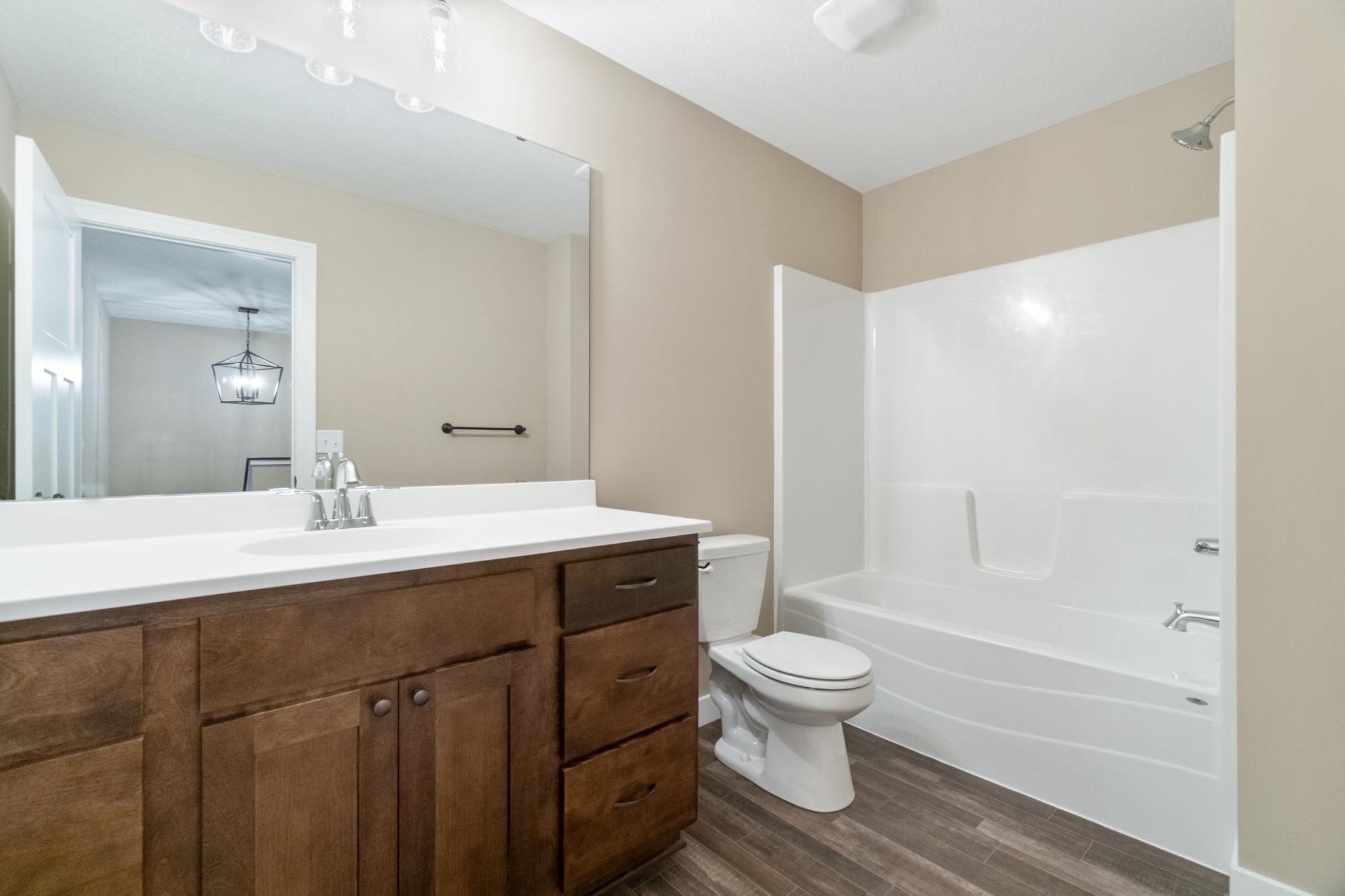 Hudson, Wisconsin, 54016, United States, 4 Bedrooms Bedrooms, ,3 BathroomsBathrooms,Residential,For Sale,1948487