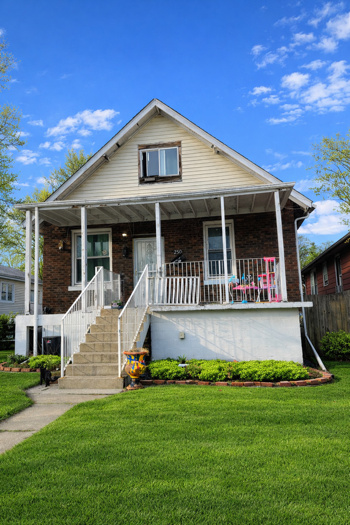 153rd Pl, Calumet City, IL 60409