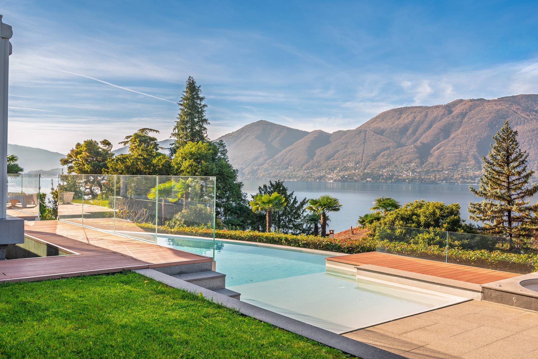 Panoramic villa with pool overlooking Lake Maggiore - 物件實景