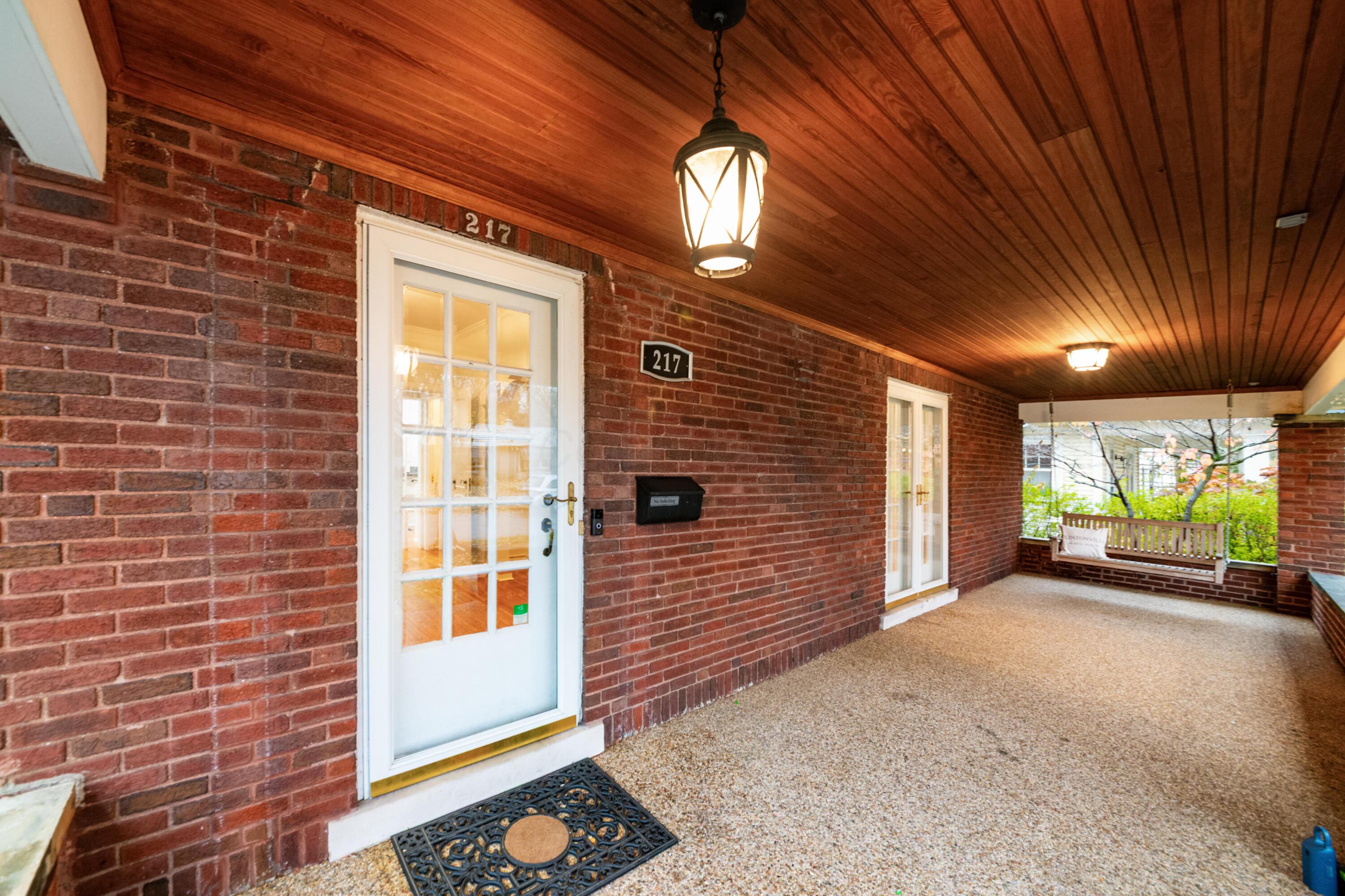 Columbus, Ohio, 43214, United States, 4 Bedrooms Bedrooms, ,3 BathroomsBathrooms,Residential,For Sale,1996077