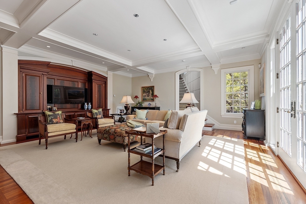 Concord, Massachusetts, 01742, United States, 5 Bedrooms Bedrooms, ,8 BathroomsBathrooms,Residential,For Sale,1932676