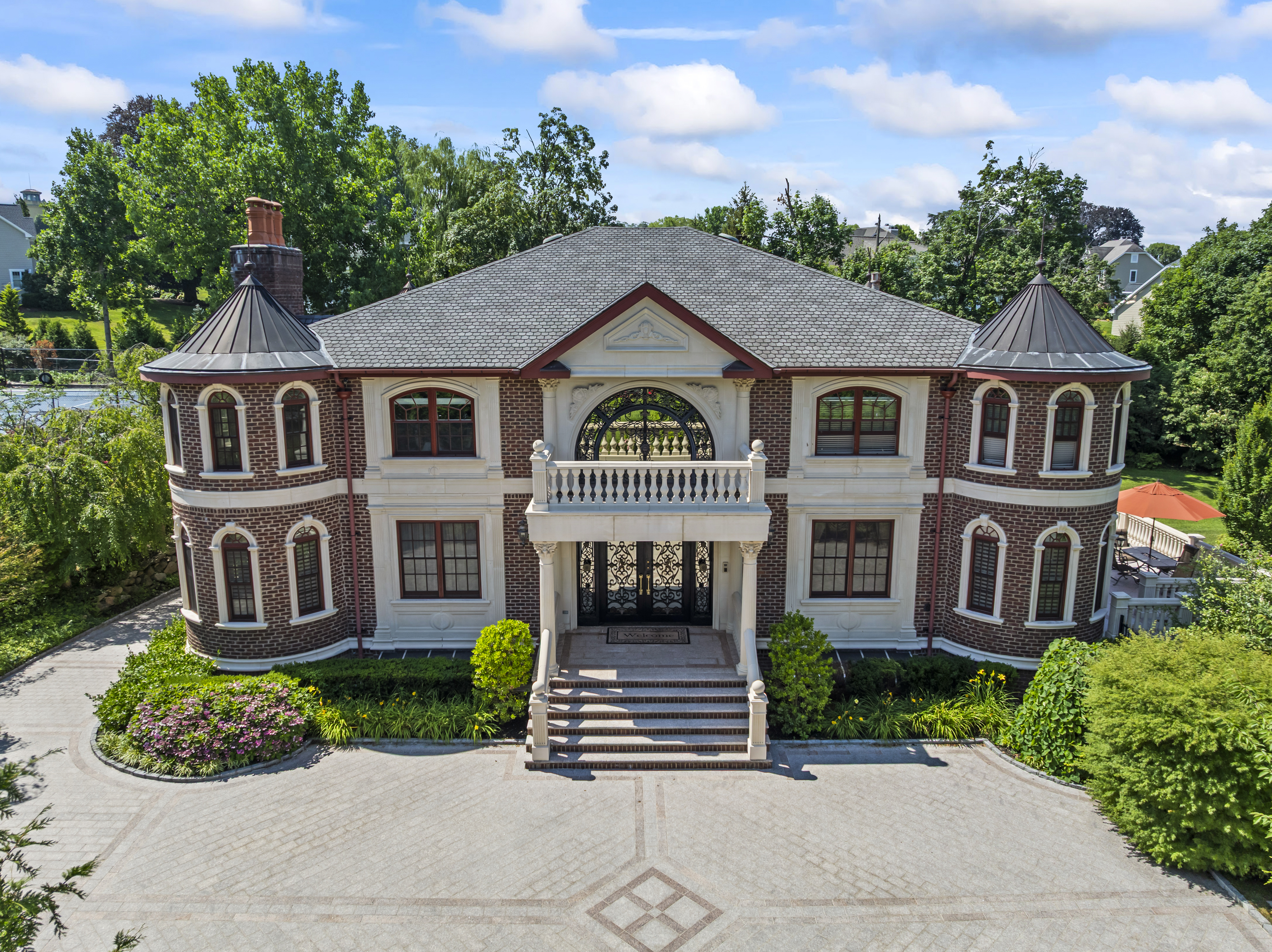 28 Whitney Circle,Glen Cove, NY, 11542 