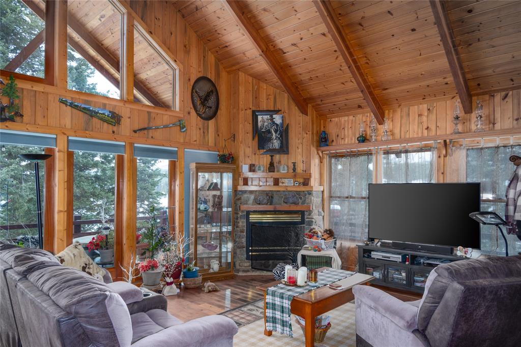 Libby, Montana, 59923, United States, 3 Bedrooms Bedrooms, ,2 BathroomsBathrooms,Residential,For Sale,1860781