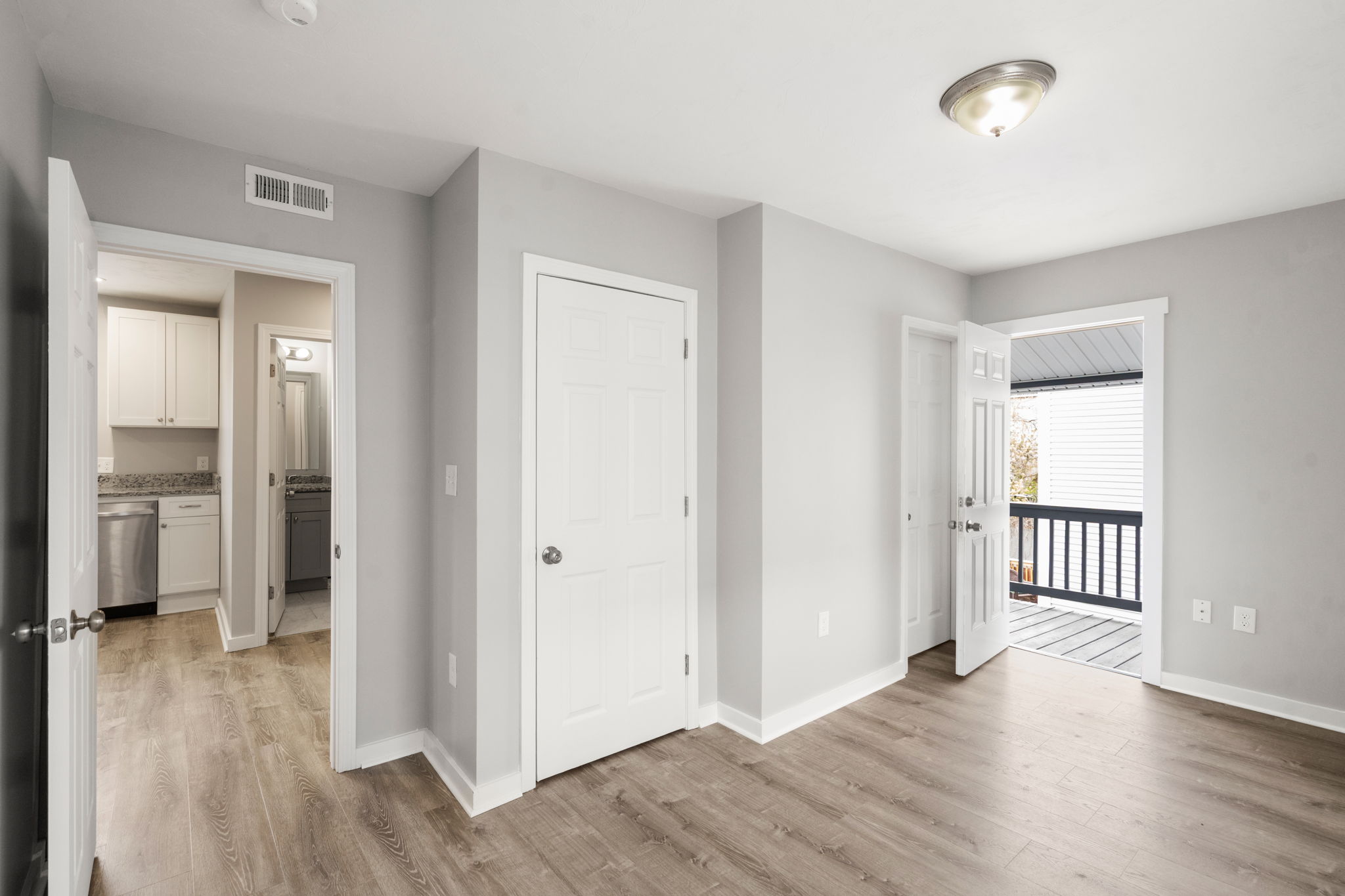  145-147 Canterbury Street, Worcester, MA, 01603 - 物件實景