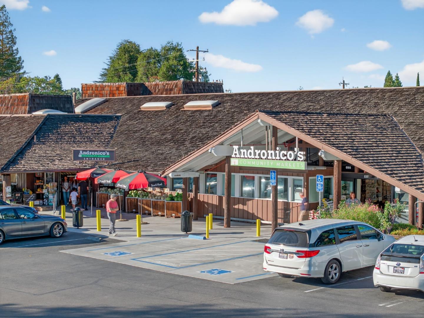 Los Altos, California, 94024, United States, 3 Bedrooms Bedrooms, ,2 BathroomsBathrooms,Residential,For Sale,1925689