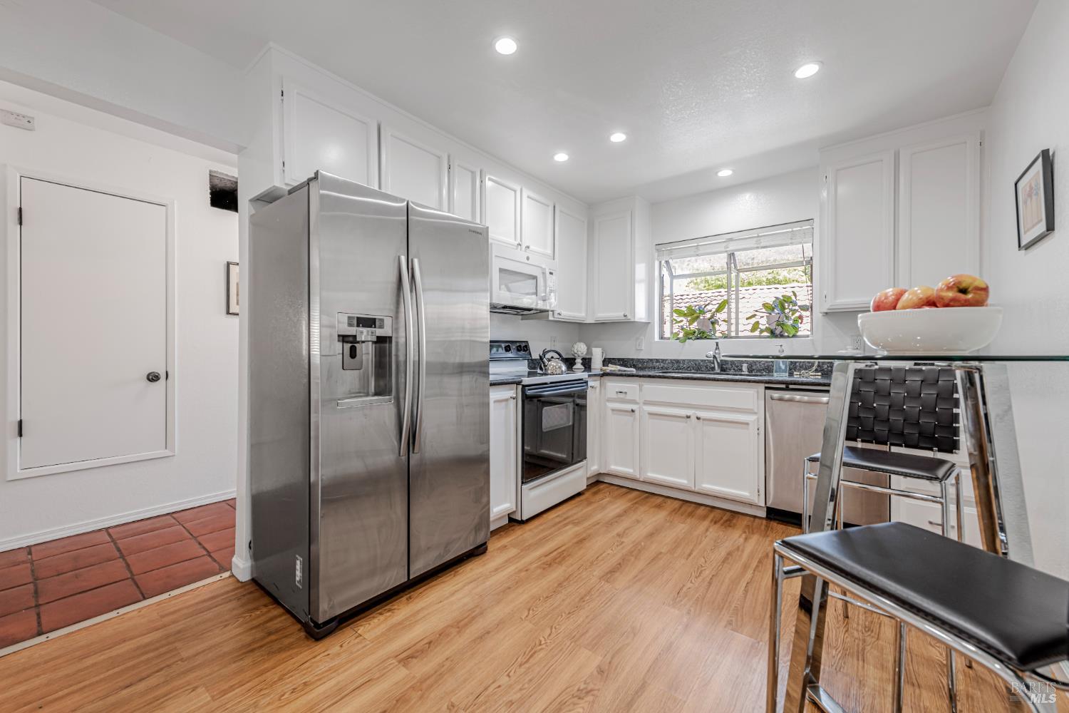 Novato, California, 94945, United States, 3 Bedrooms Bedrooms, ,3 BathroomsBathrooms,Residential,For Sale,1867220