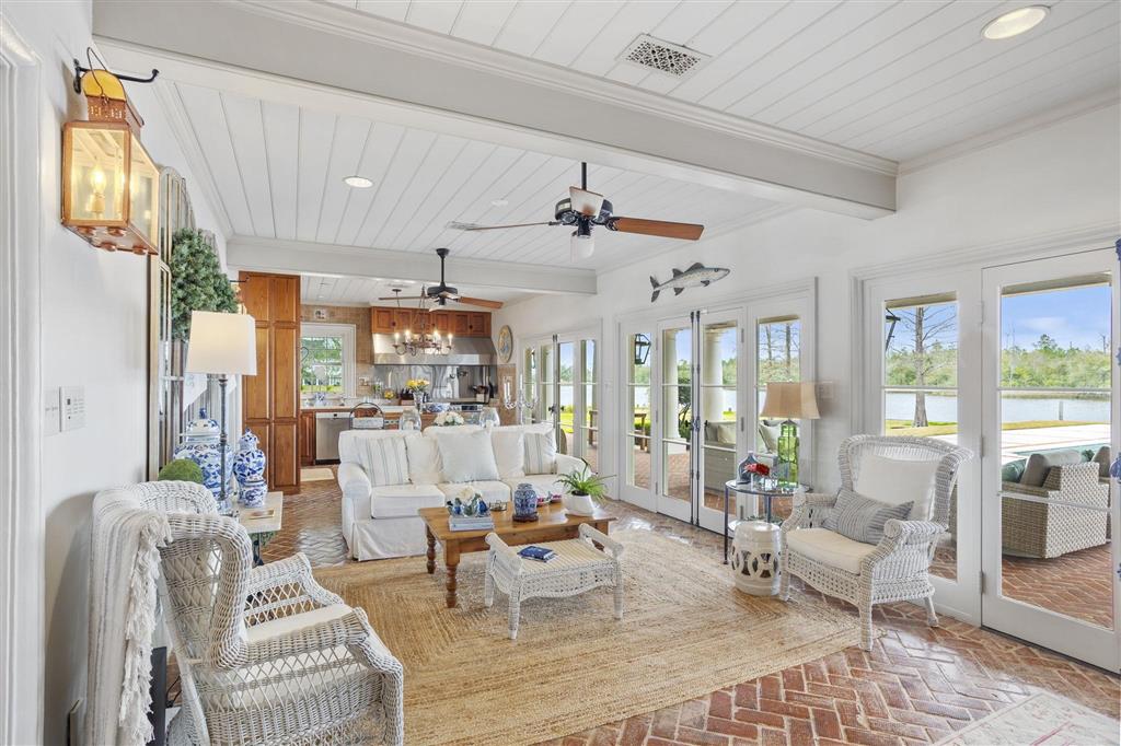 Lake Charles, Louisiana, 70605, United States, 4 Bedrooms Bedrooms, ,6 BathroomsBathrooms,Residential,For Sale,2026248