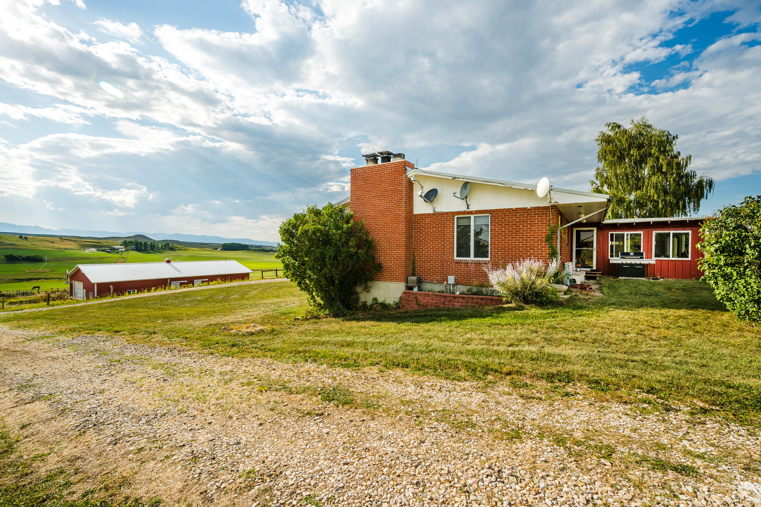 Sheridan, Wyoming, 82801, United States, 4 Bedrooms Bedrooms, ,3 BathroomsBathrooms,Residential,For Sale,1943373