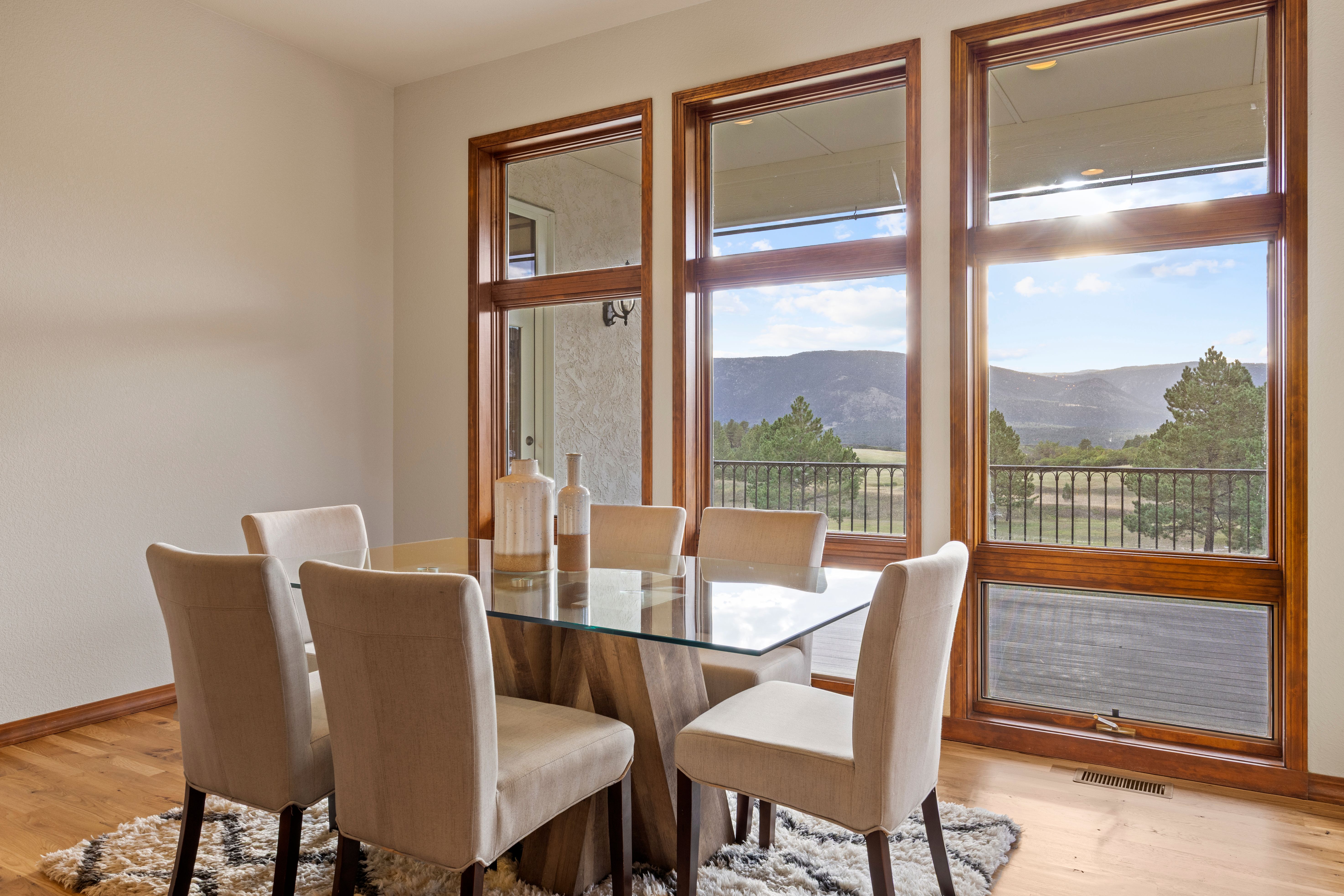  Set on over 4 acres in Perry Park East - 物件實景