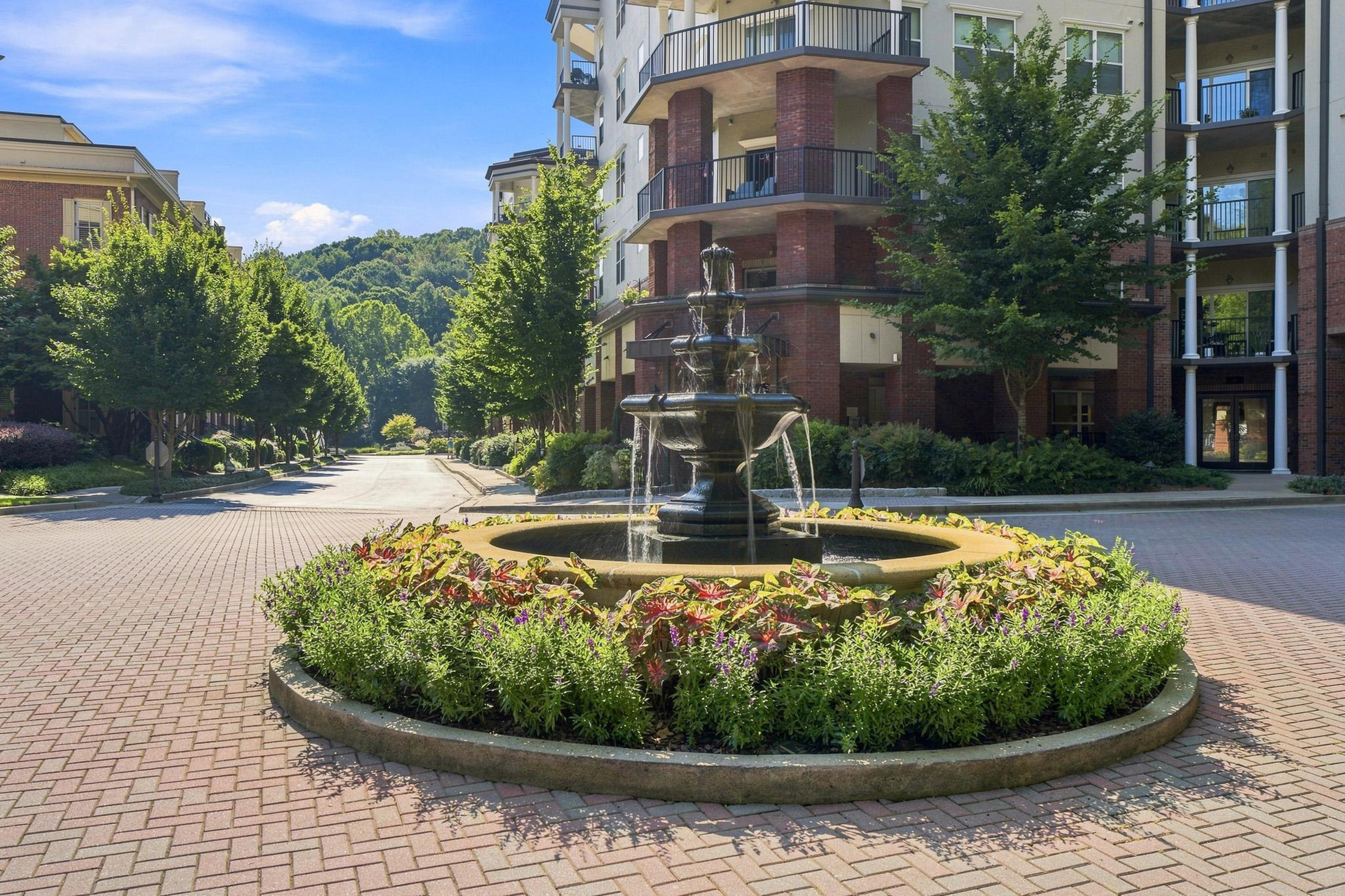  Rare Turn-key Riverfront Living - 物件實景