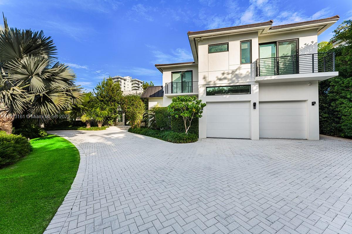 Miami Beach, Florida, 33140, United States, 9 Bedrooms Bedrooms, ,9 BathroomsBathrooms,Residential,For Sale,1993425