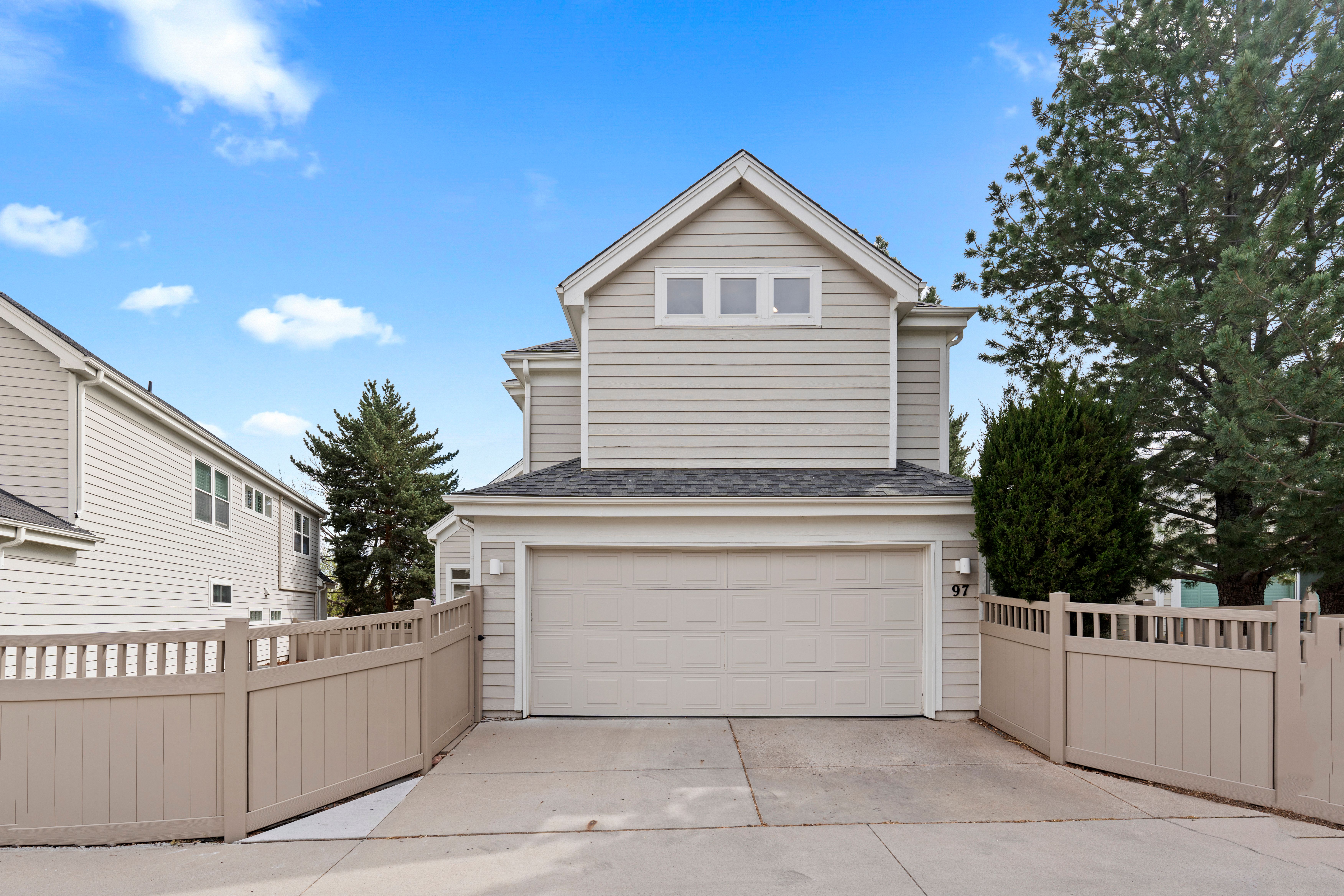  1011 South Valentia Street, Denver, CO 80247 - 物件實景