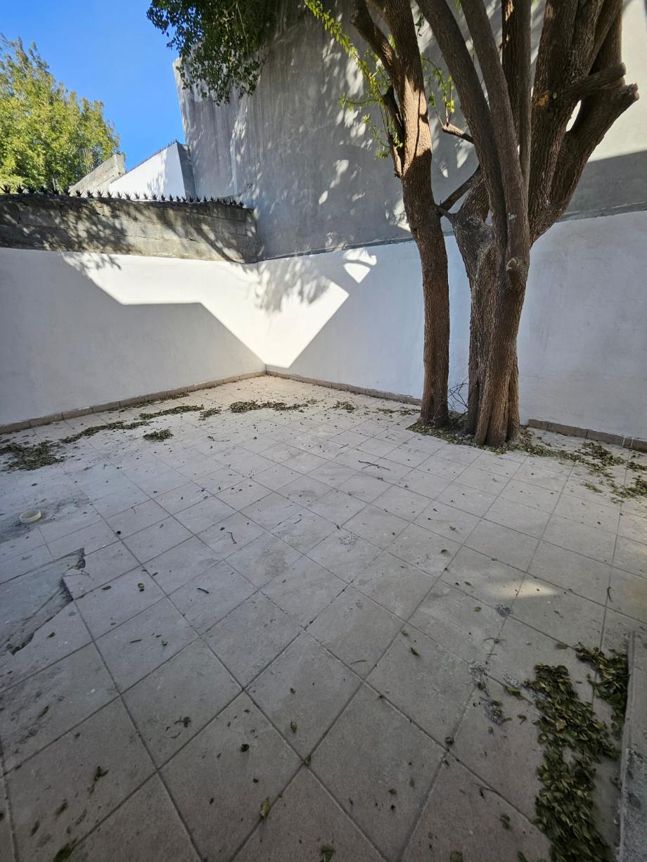 Monterrey, Nuevo León, 64000, Mexico, 6 Bedrooms Bedrooms, ,4 BathroomsBathrooms,Residential,For Sale,1997199