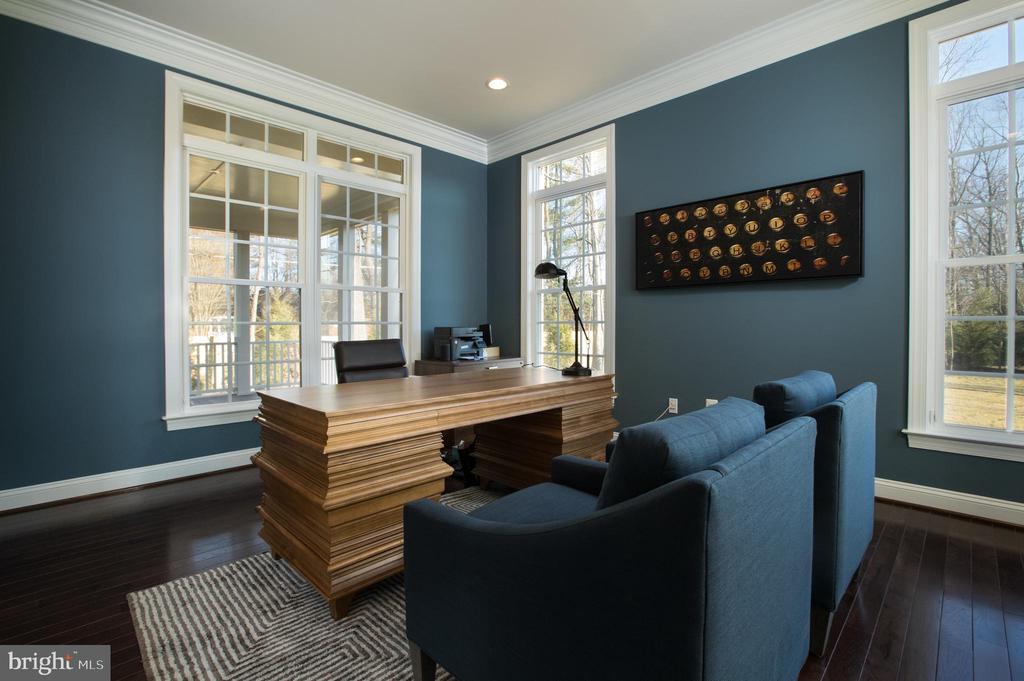 Oak Hill, Virginia, 20171, United States, 4 Bedrooms Bedrooms, ,6 BathroomsBathrooms,Residential,For Sale,2006195