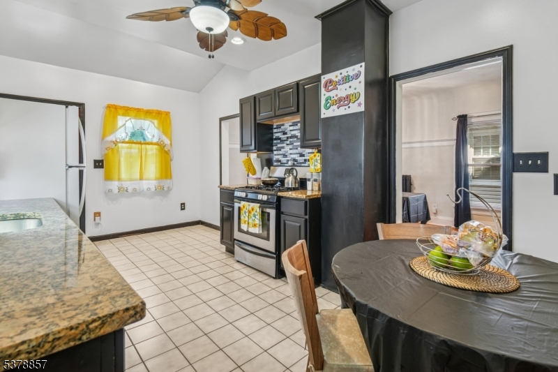 Belleville Twp., New Jersey, 07109, United States, 4 Bedrooms Bedrooms, ,2 BathroomsBathrooms,Residential,For Sale,1988338