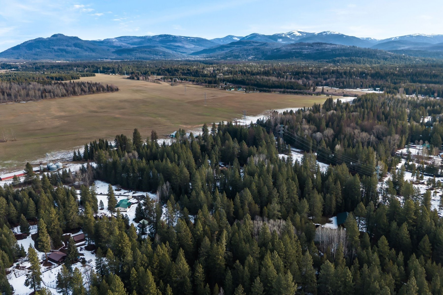  Charming Country Home on 10 Acres - 物件實景