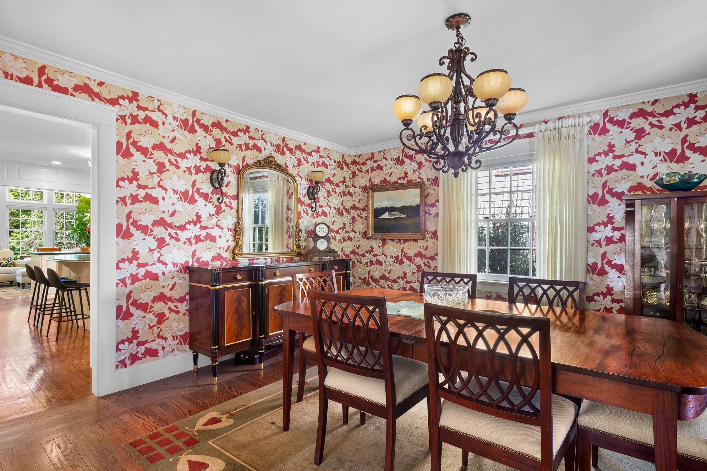  Classic Newport Colonial - 物件實景