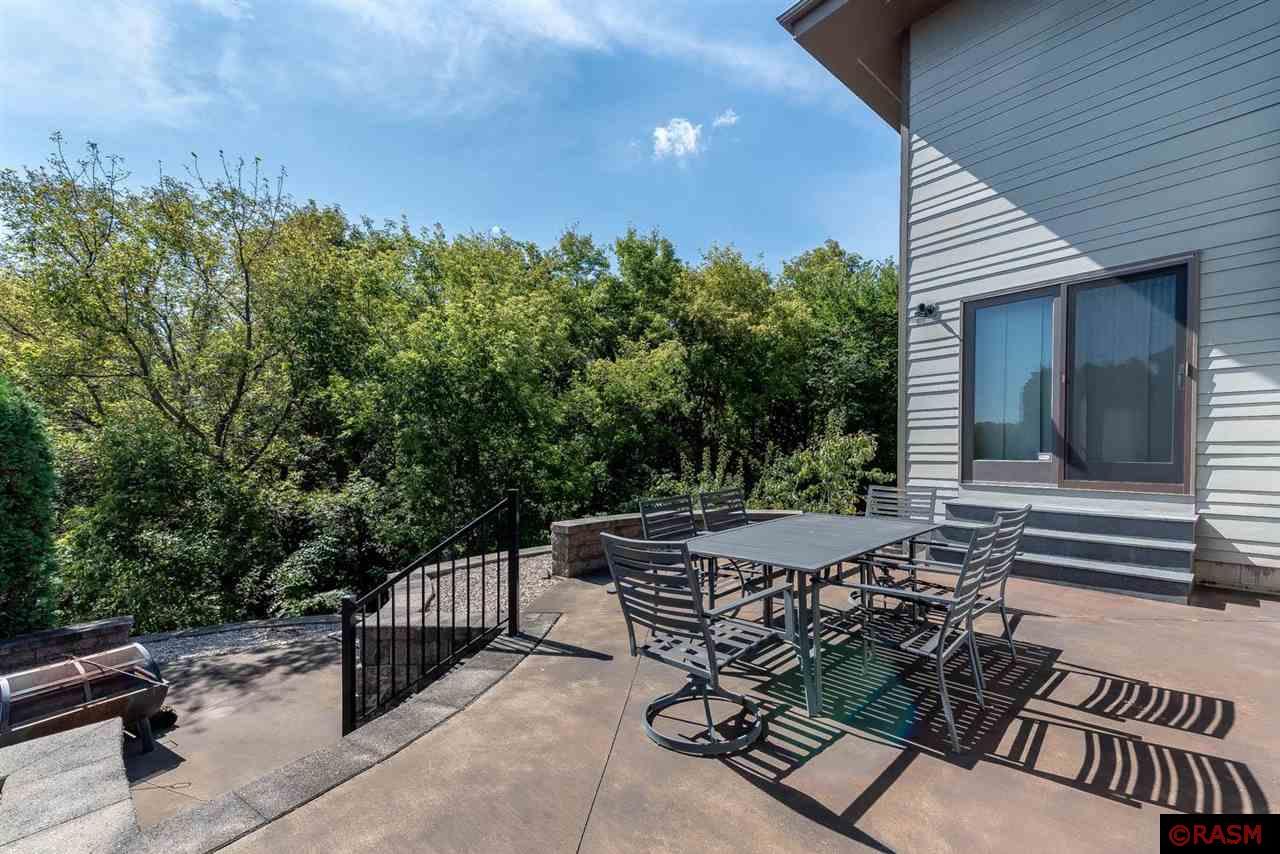 Mankato, Minnesota, 56001, United States, 5 Bedrooms Bedrooms, ,3 BathroomsBathrooms,Residential,For Sale,1976470